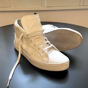 adidas Origjnals Sleek Mid Trainers